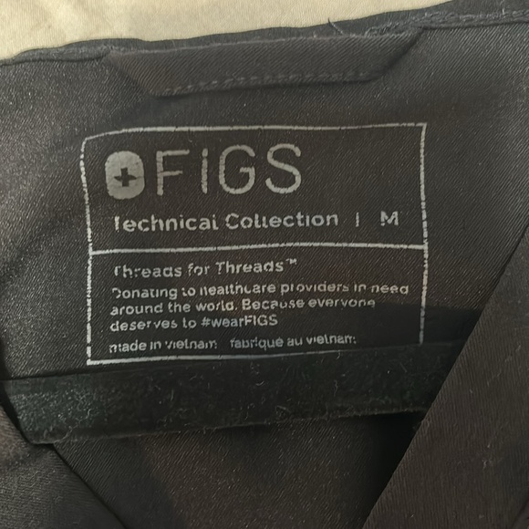 Fig scrubs set - Picture 2 of 7